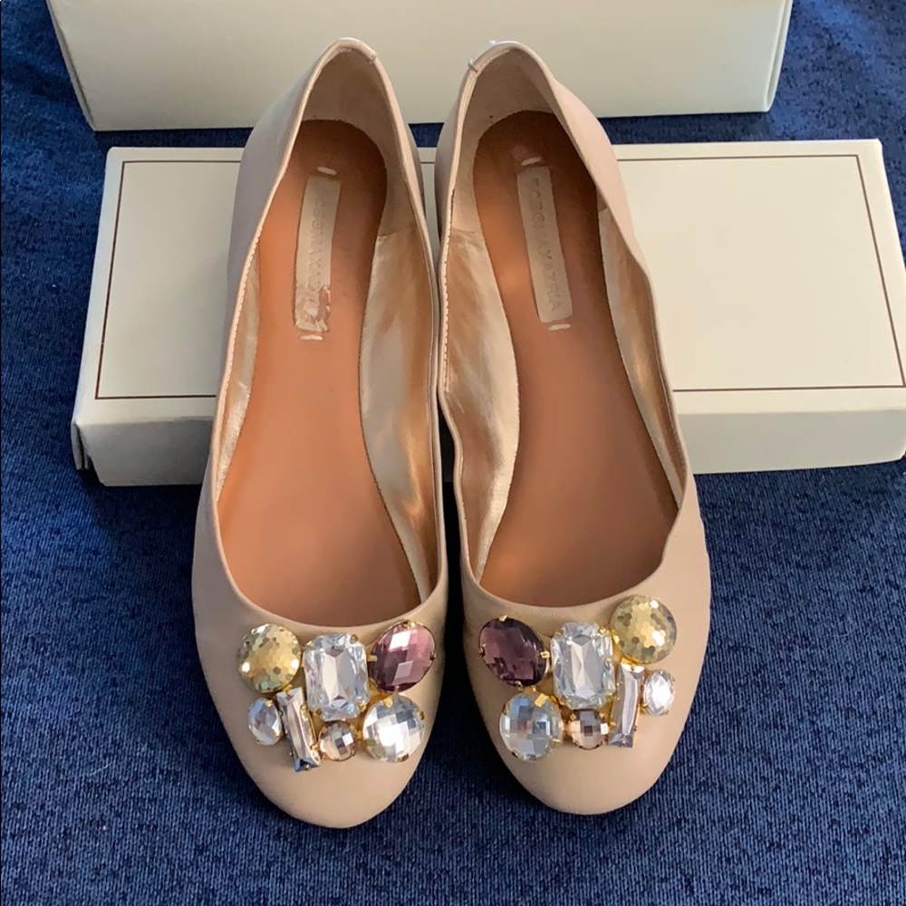 BCBG flats. Worn 1x in excellent condition!